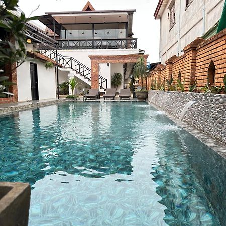 Win Hotel Vang Vieng Buitenkant foto