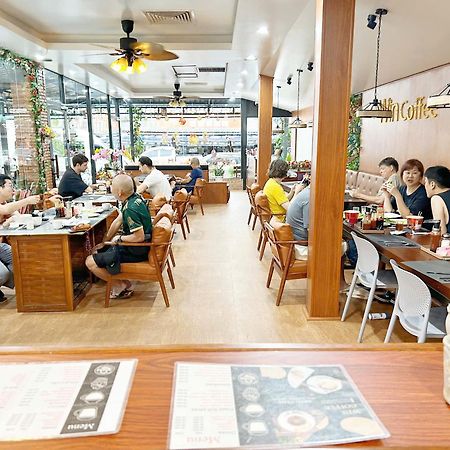 Win Hotel Vang Vieng Buitenkant foto