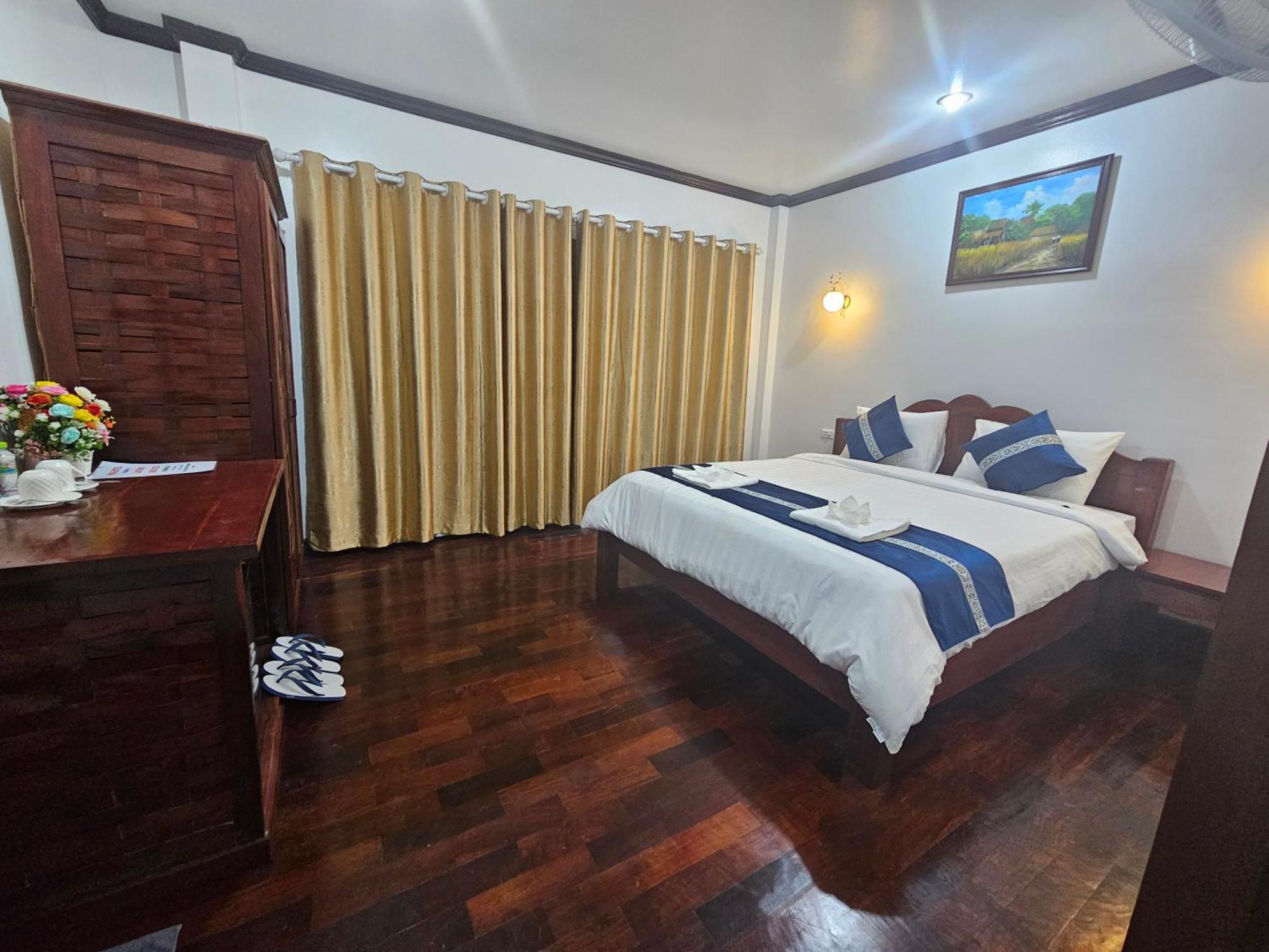 Win Hotel Vang Vieng Buitenkant foto