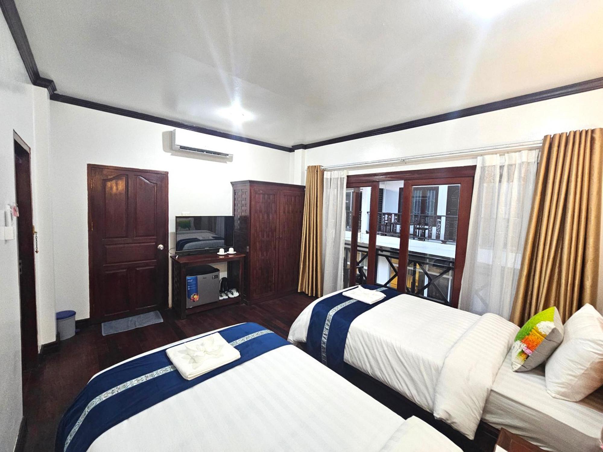 Win Hotel Vang Vieng Buitenkant foto