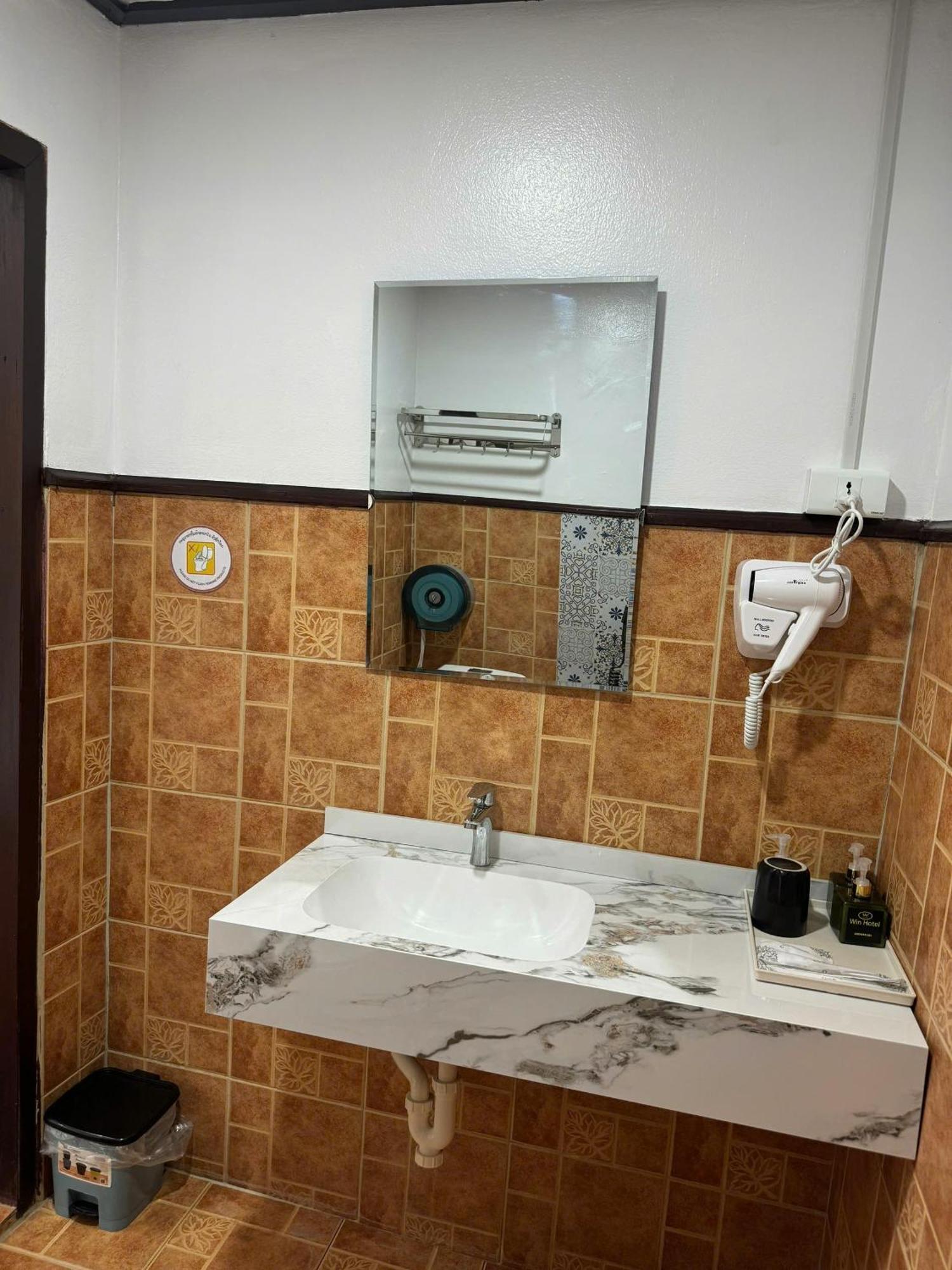 Win Hotel Vang Vieng Kamer foto