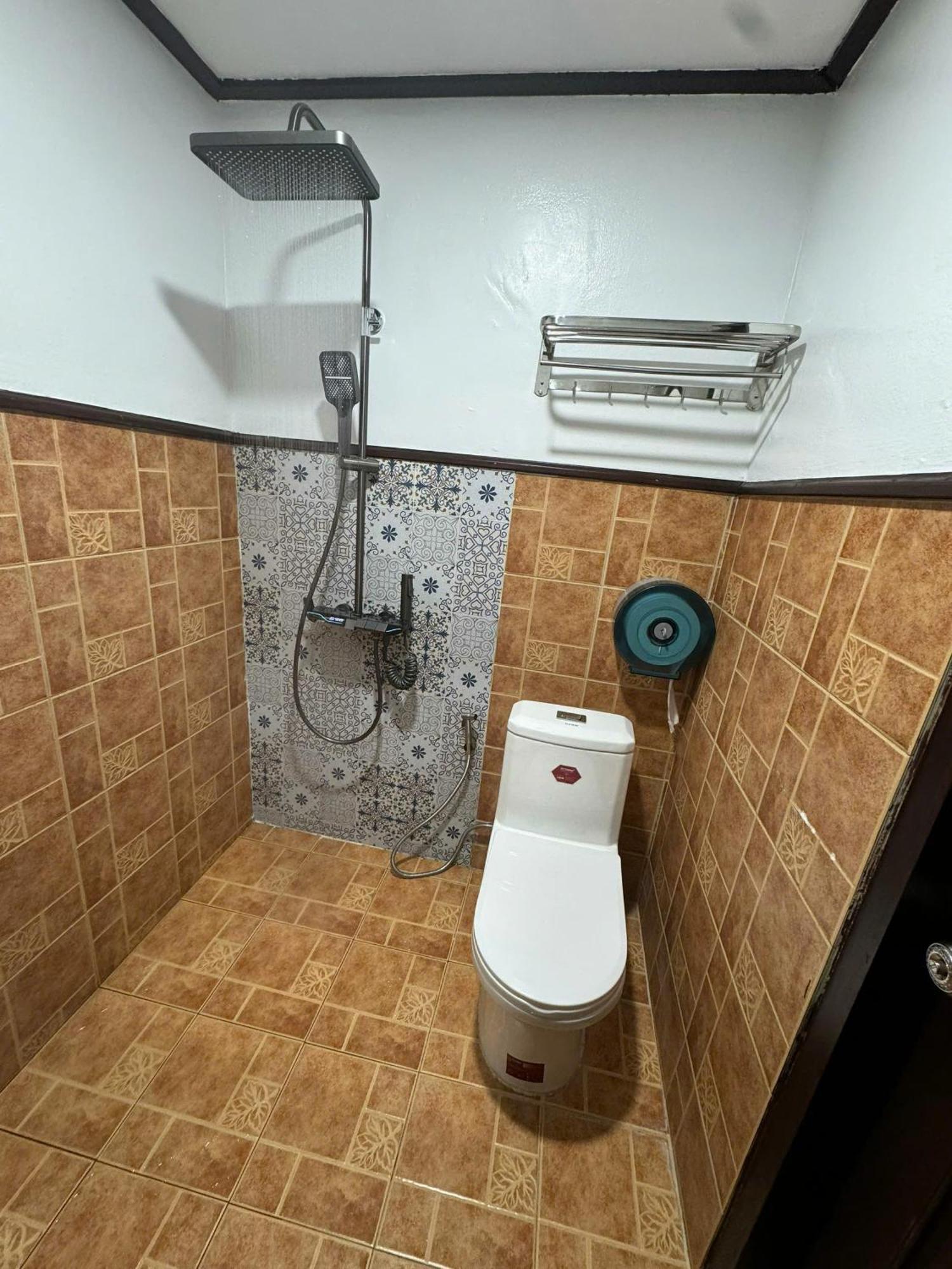 Win Hotel Vang Vieng Buitenkant foto